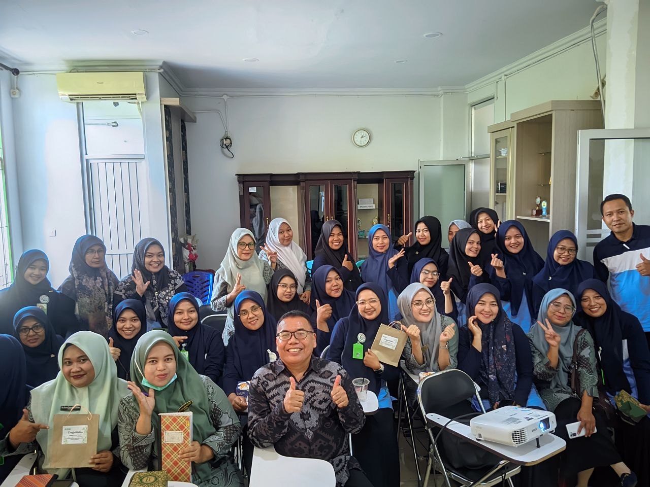 Tingkatkan Mutu Pelayanan dan Keselamatan Pasien, RSI Ibnu Sina Payakumbuh Gelar Pelatihan Medis Terpadu